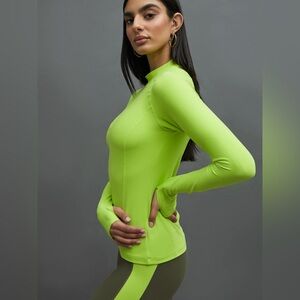 Carbon38 Run Top (Neon Yellow-Green Compression-Style)